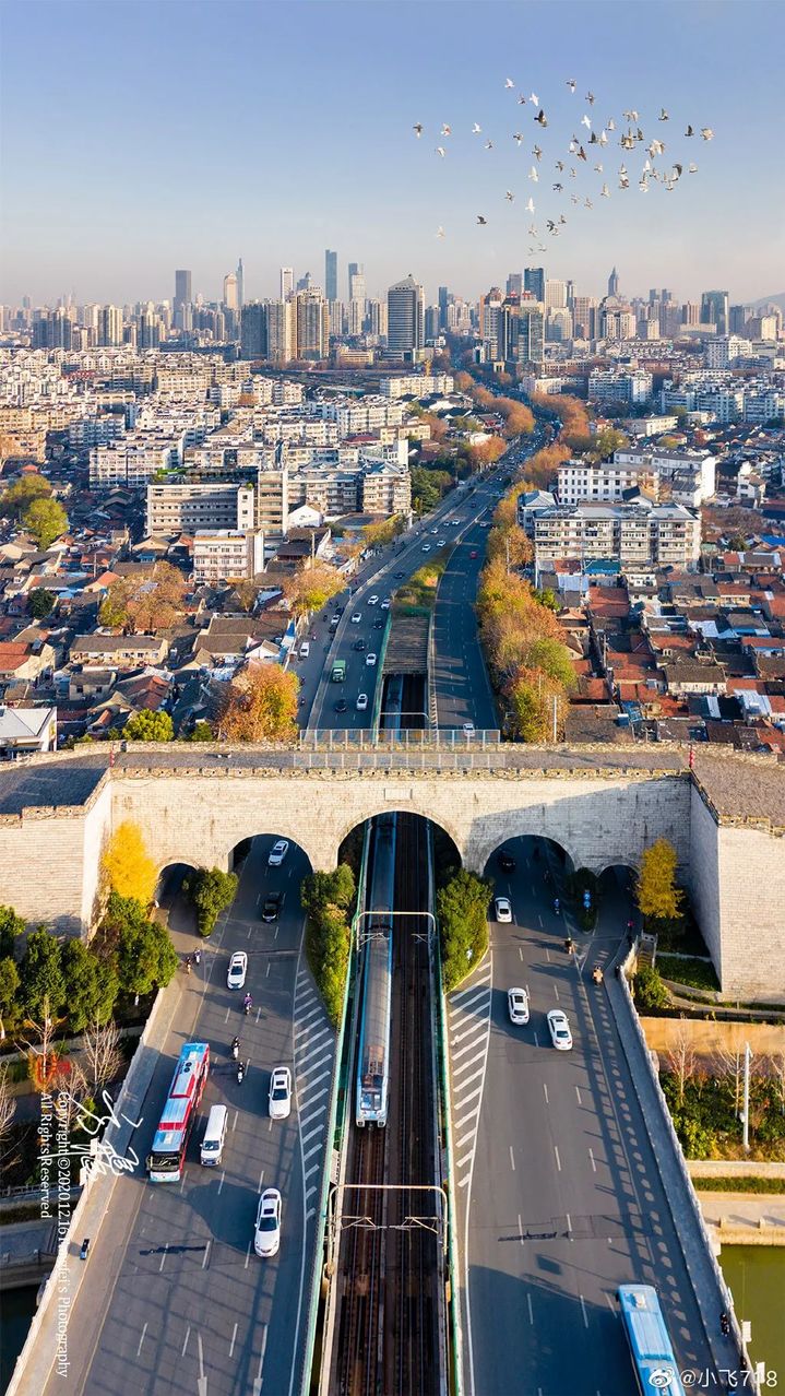 551dea9agy1glpketcxmcj20u01hchcf.jpg 图片