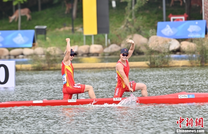 中新社记者 骆云飞 摄 中新社记者 骆云飞 摄