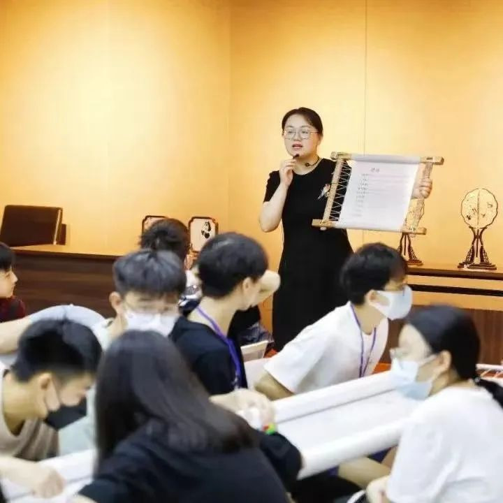 图源:公众号“全国青联” 图源:公众号“全国青联”