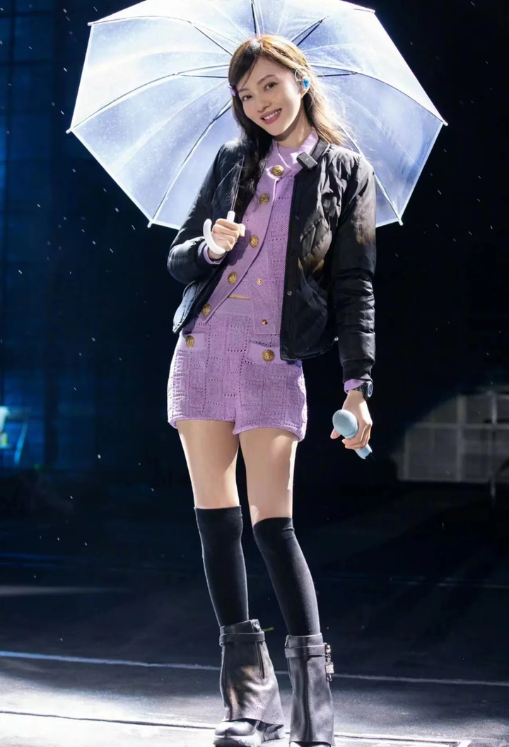 张韶涵正面刚演唱会主办方！为“买票难”向粉丝致歉