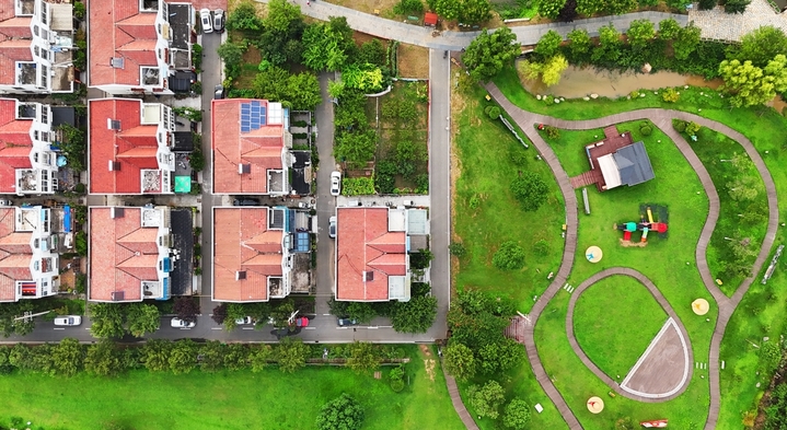 江苏省连云港市海州区朐阳街道孔望山村吴窑中心小区一角。