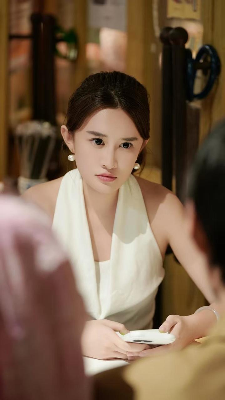 清华女博士谈“勇闯”短剧圈-华闻时空