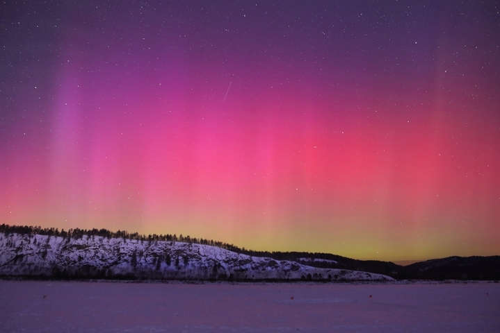 2026年1月20日在黑龙江省漠河市北极村拍摄的绝美极光。